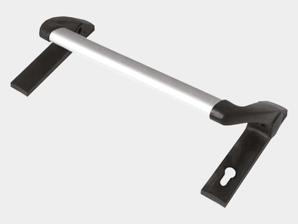 Универсальные противопожарные замки с функцией «антипаника» устанавливаются на дверях для обеспечения свободного выхода из помещения при риске возникновения чрезвычайной ситуации.