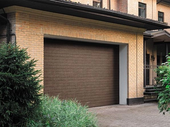 Секционные ворота 2800х2950 мм коричнево-красные DoorHan rsd02, noginsk.doorhan.ru